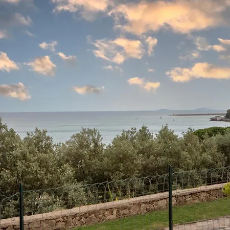 Apartamento 100metri Dal Mare - Vista Mare - Free Parking-wifi